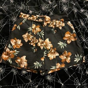 Golightly Hawaiian flower shorts